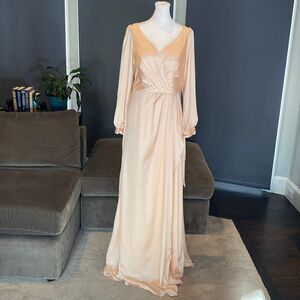Women’s Full length V Neck Long Sleeve Corset Back Dress Size 6